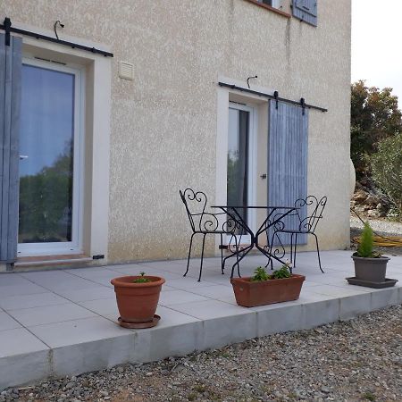 Domaine De La Clotte Bed & Breakfast Roquefort-des-Corbières Exterior photo